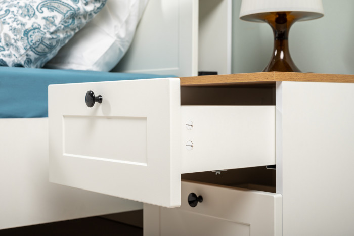 Остин 11.53 Кровать + ортопед + 16.152 Тумба прикроватная + 13.257 Тумба, белый шагрень/дуб крафт золотой