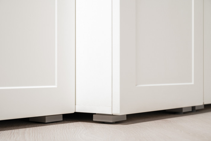 Остин 13.225 Шкаф-пенал 2 шт., белый шагрень/серый графит/дуб крафт золотой