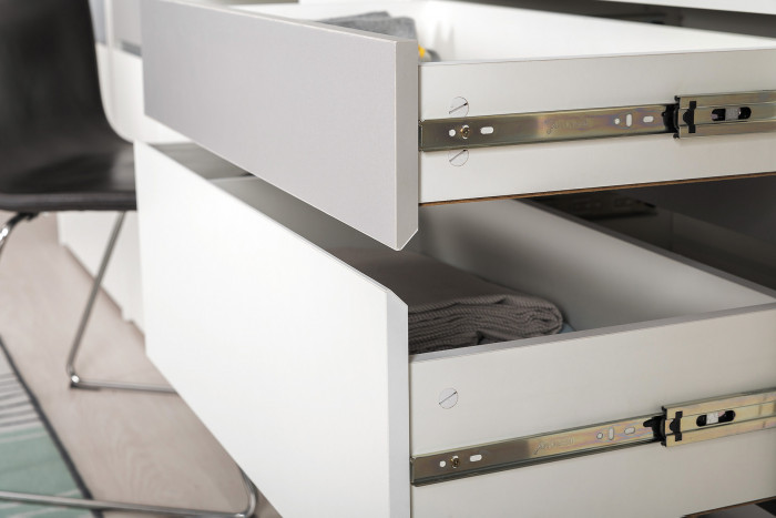 Торонто 11.39 Кровать + 16.475 Полка + 13.321 Комод, белый шагрень/стальной серый